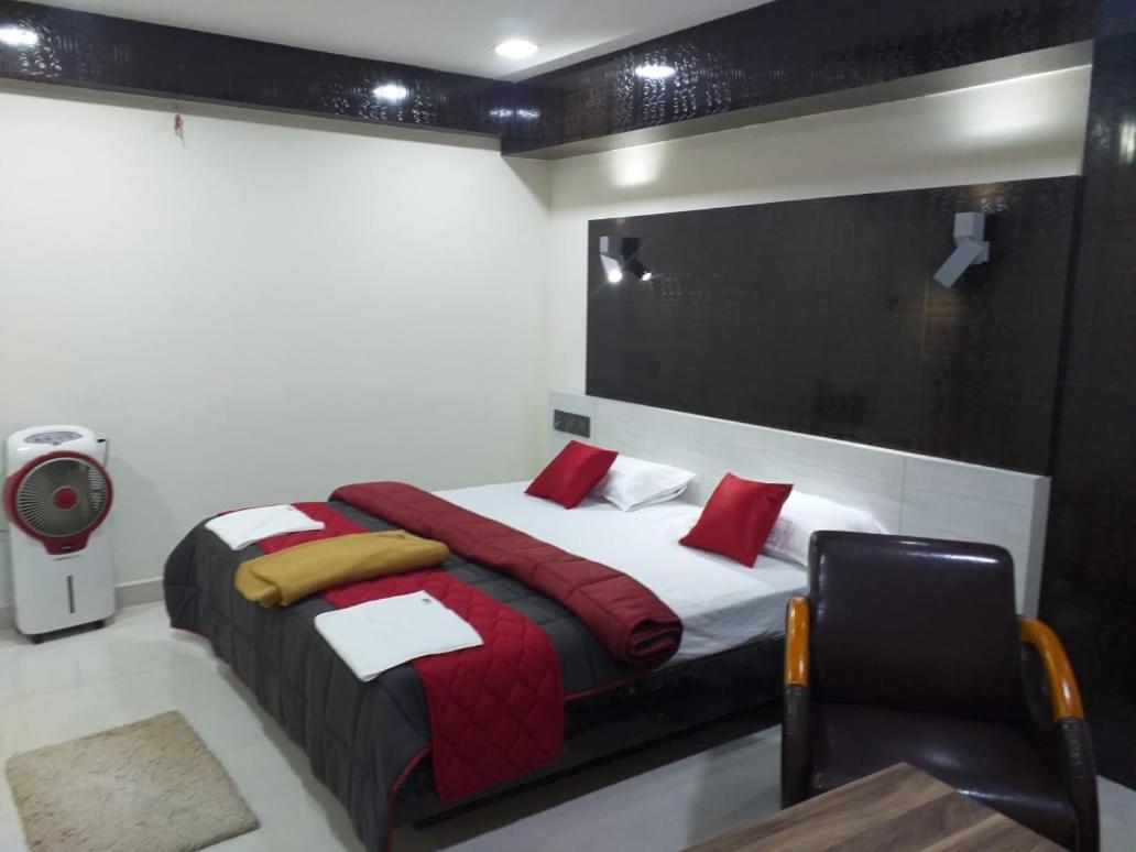 Grand Meridian Vinnamangalam ภายนอก รูปภาพ