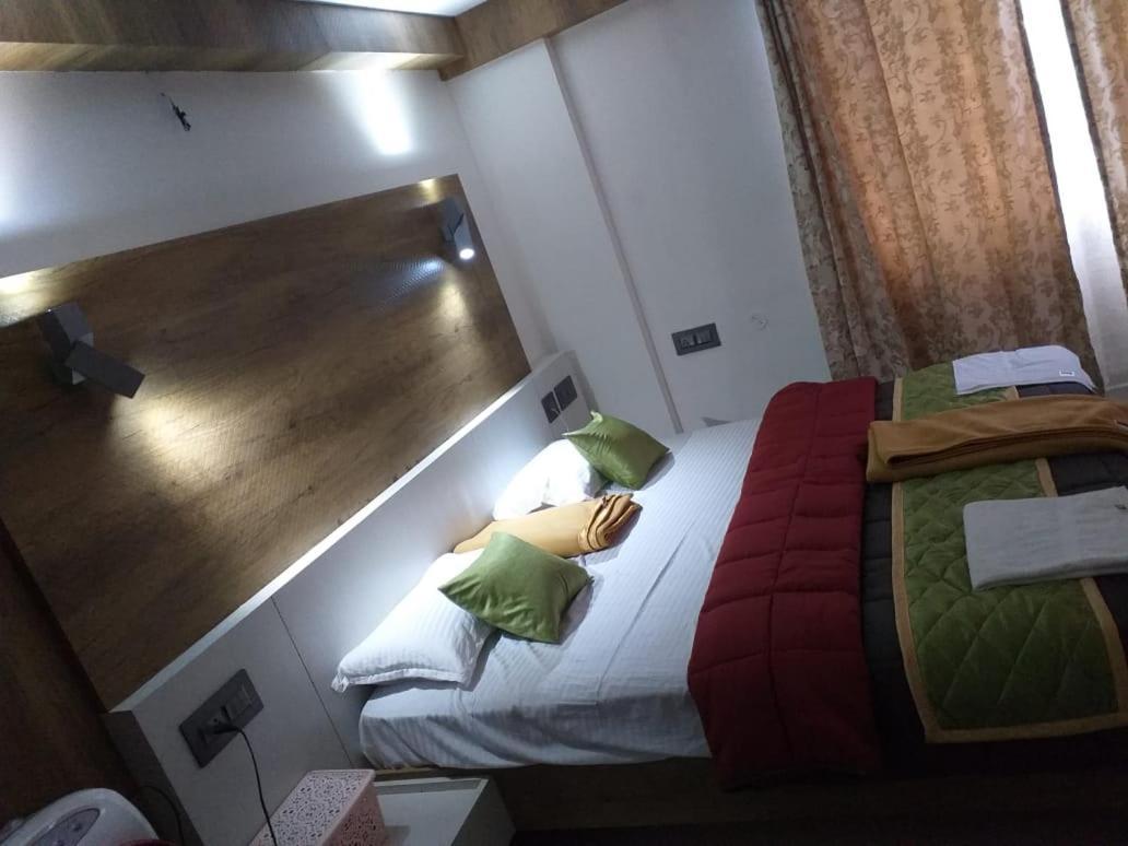 Grand Meridian Vinnamangalam ภายนอก รูปภาพ