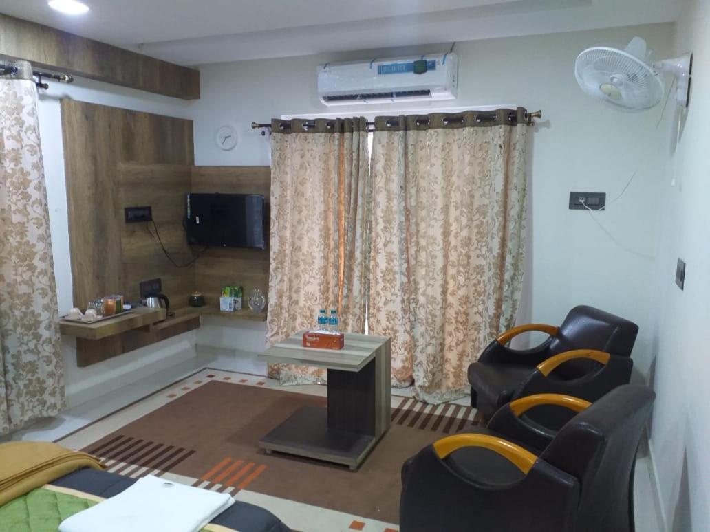 Grand Meridian Vinnamangalam ภายนอก รูปภาพ
