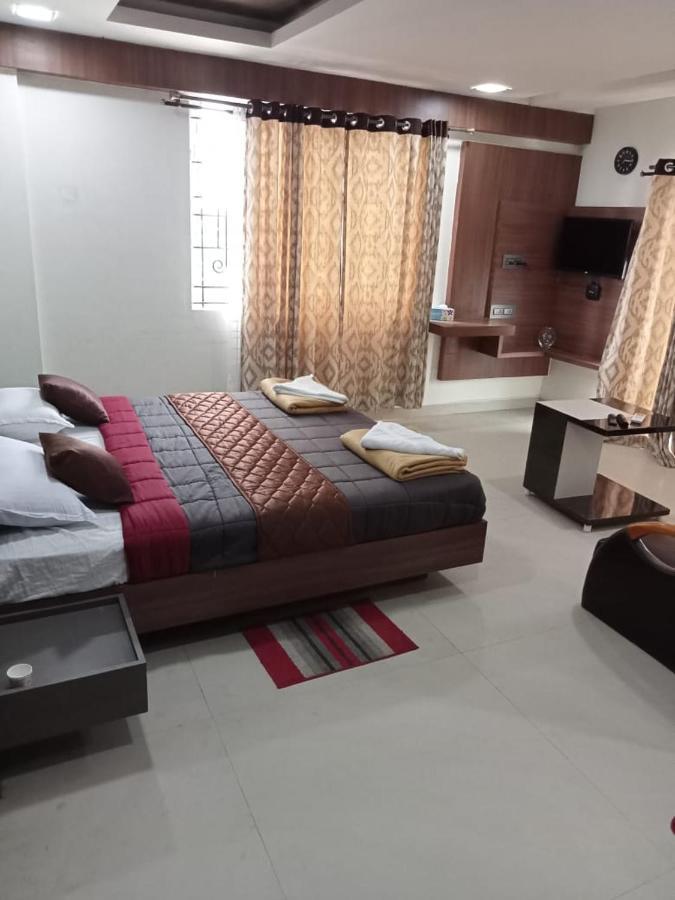 Grand Meridian Vinnamangalam ภายนอก รูปภาพ